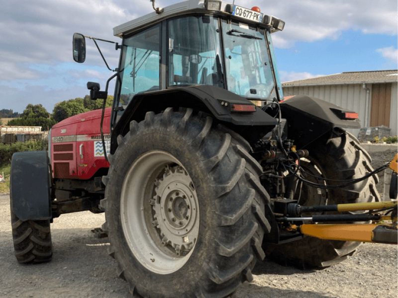 Massey Ferguson 8140 DT