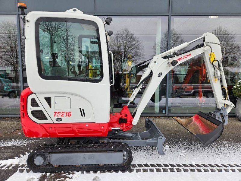Takeuchi TB 216