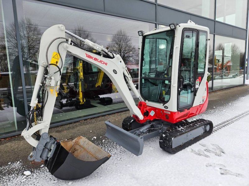 Takeuchi TB 216