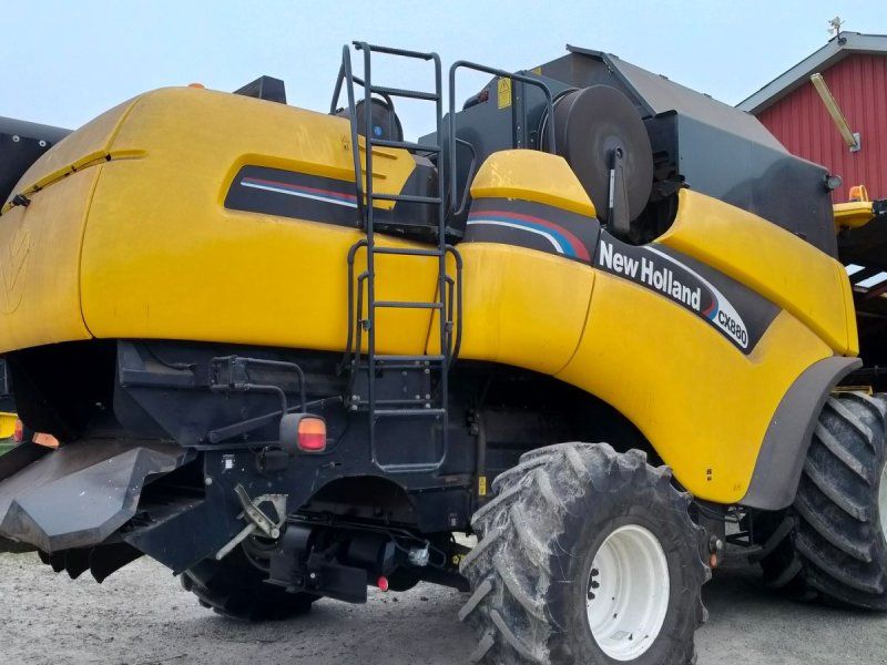 New Holland CX880