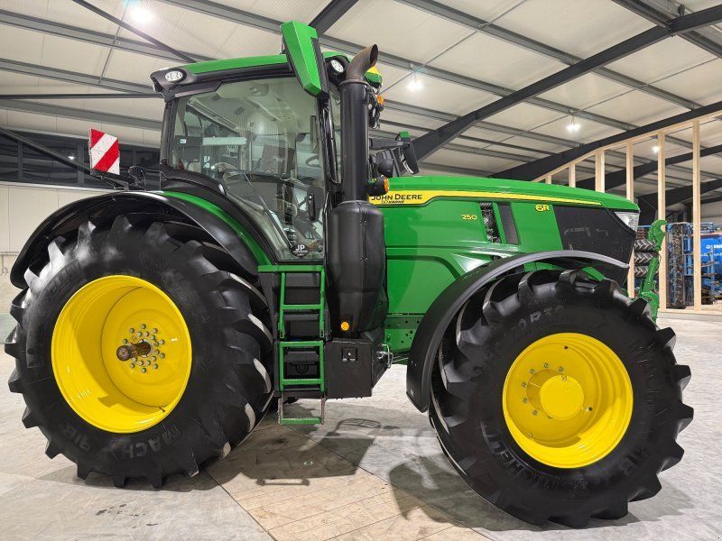 John Deere 6R 250 / 6250R / 6R250 / NUR 400H