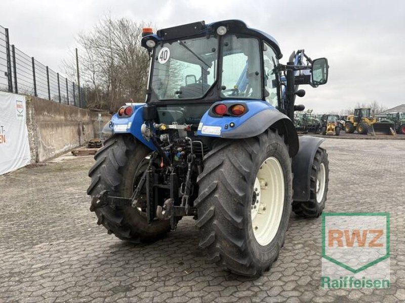 New Holland T4.95