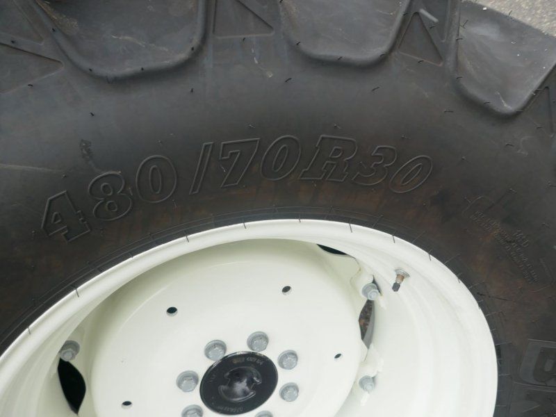 New Holland T5.90S Powershuttle