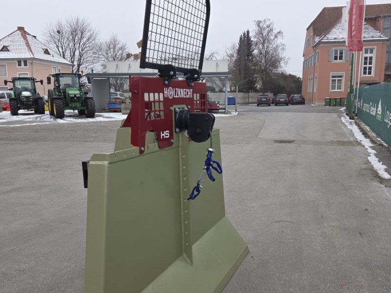Holzknecht HS 750