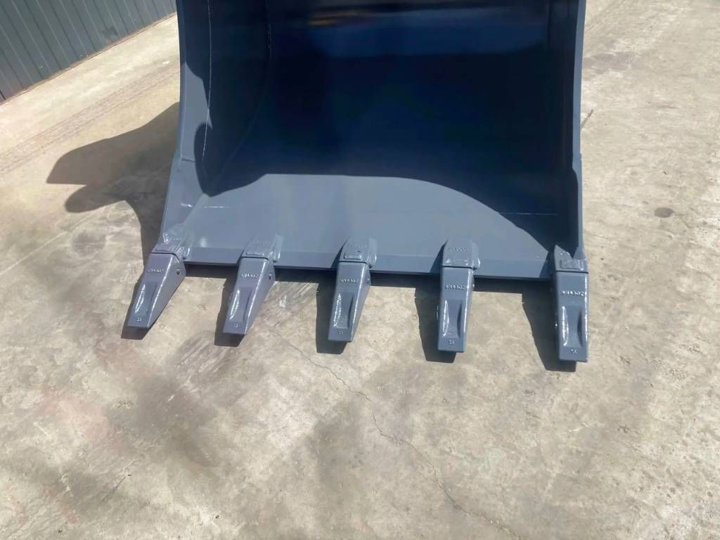 Hitachi ZX225 - 1.20m