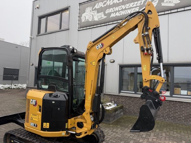 Caterpillar 3027 bj2021 1600u 2.8T Minigraver Minikraan ZGST