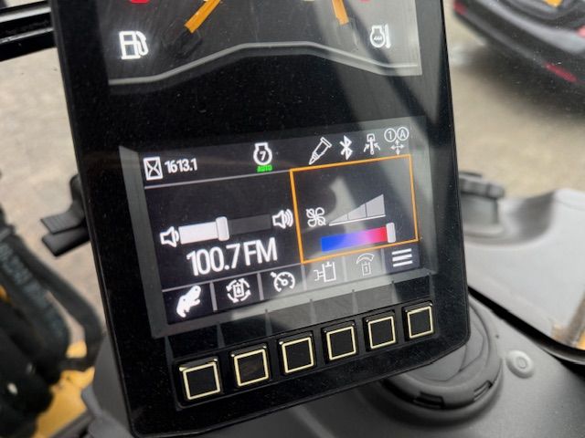 Caterpillar 3027 bj2021 1600u 2.8T Minigraver Minikraan ZGST