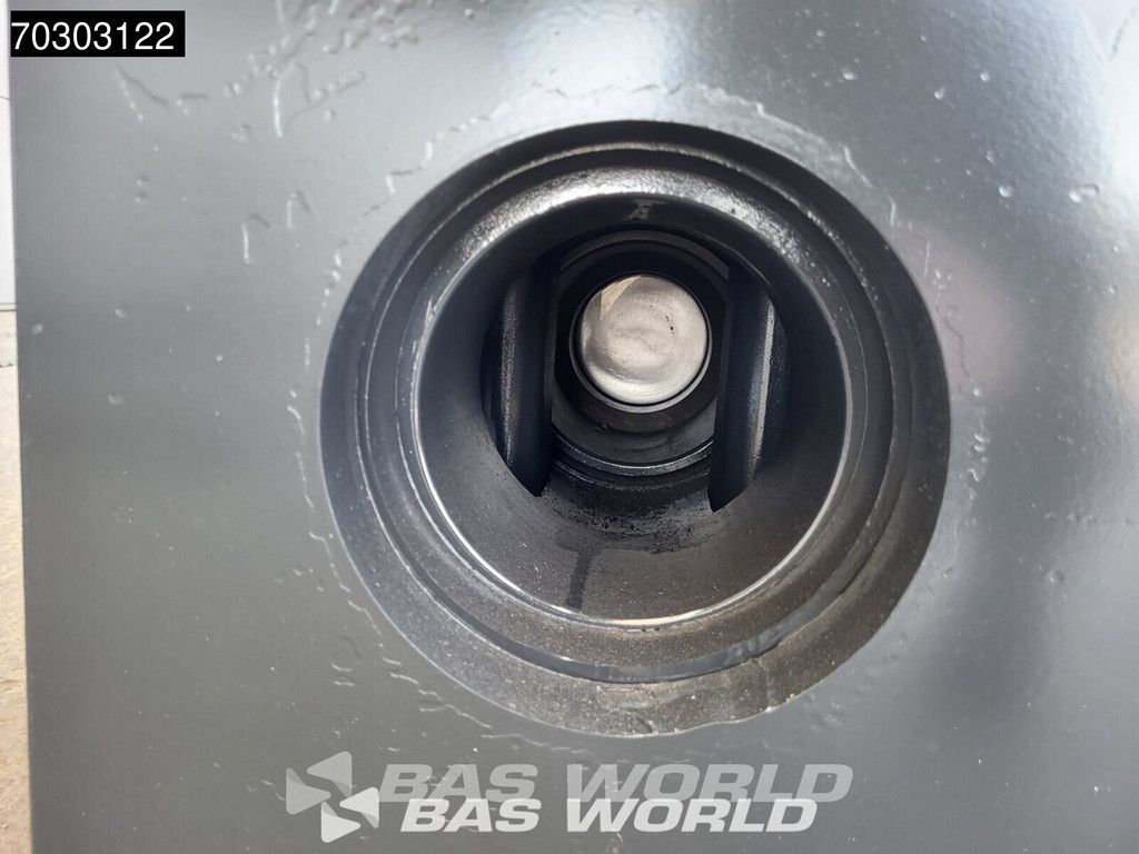 Mustang HM2900 NEW UNUSED - SUITS 26-45 TON