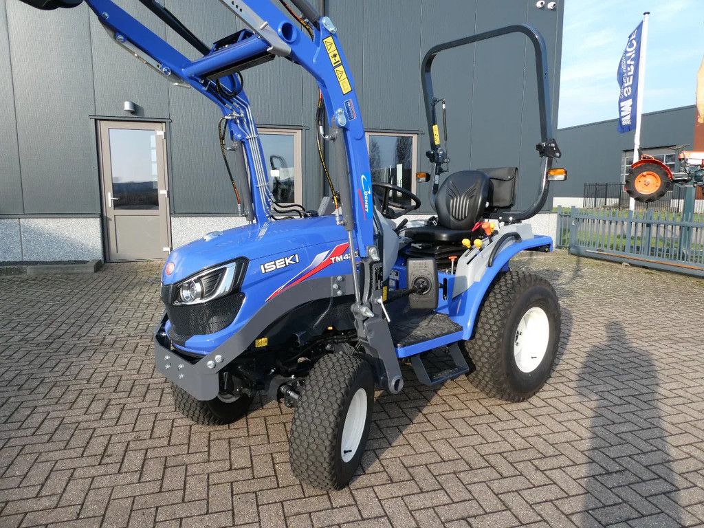 Iseki TM4230 4wd HST / 0001 Draaiuren / Voorlader