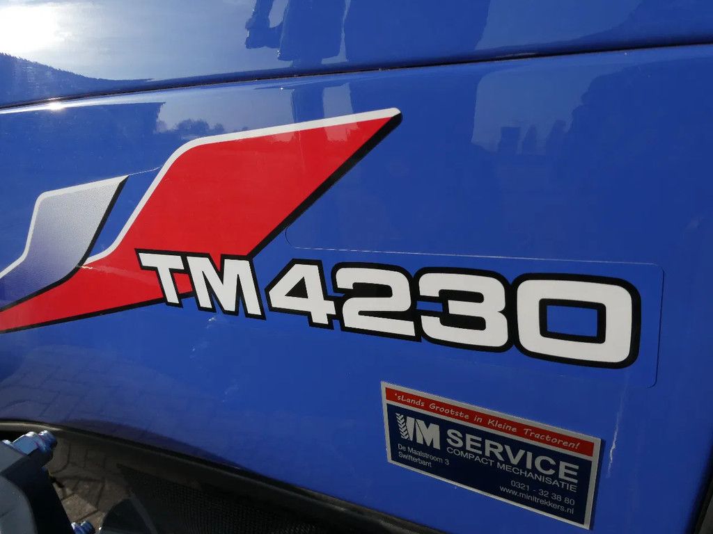 Iseki TM4230 4wd HST / 0001 Draaiuren / Voorlader