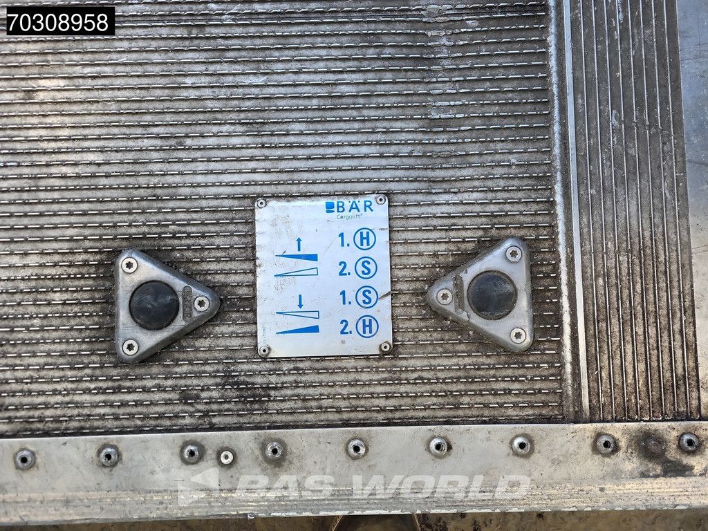 Mercedes Actros 2545 6X2 Lift+Steering Axle Retarder 1500kg Ladebordwand Automatic Euro 6