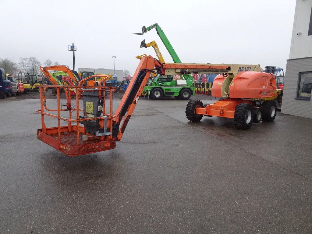 JLG 460SJ