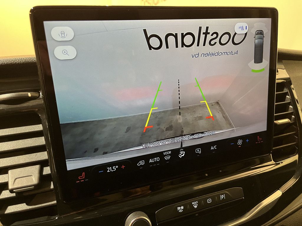 Ford E-Transit 350 L2H2 Trend 68 kWh / 100% Elektrisch !! / Airco / Cruise Control / CarPlay / Camera / Navigatie / 3-Zits / 12.200 KM !!