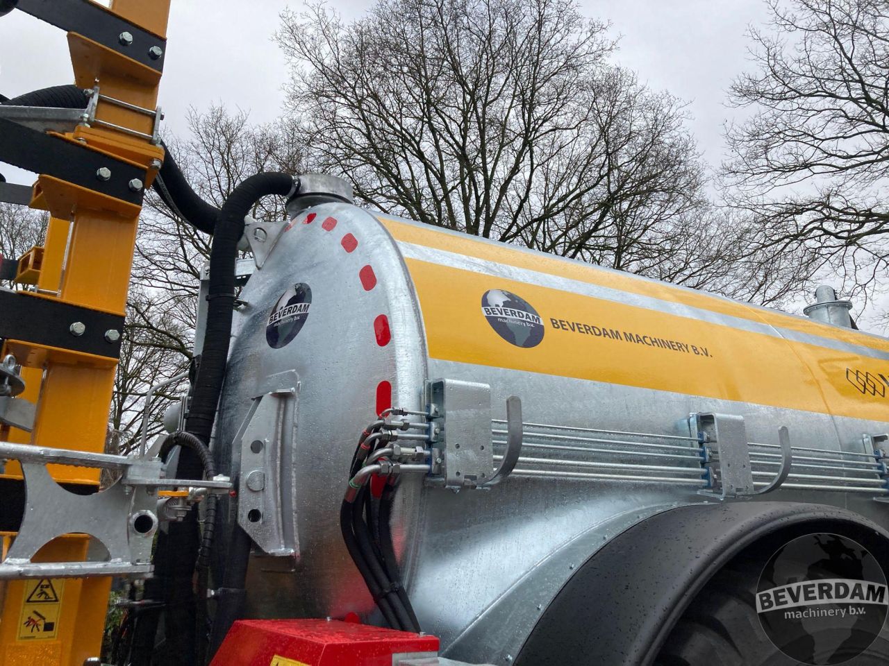 Veennhuis Profiline 12500 - TE HUUR