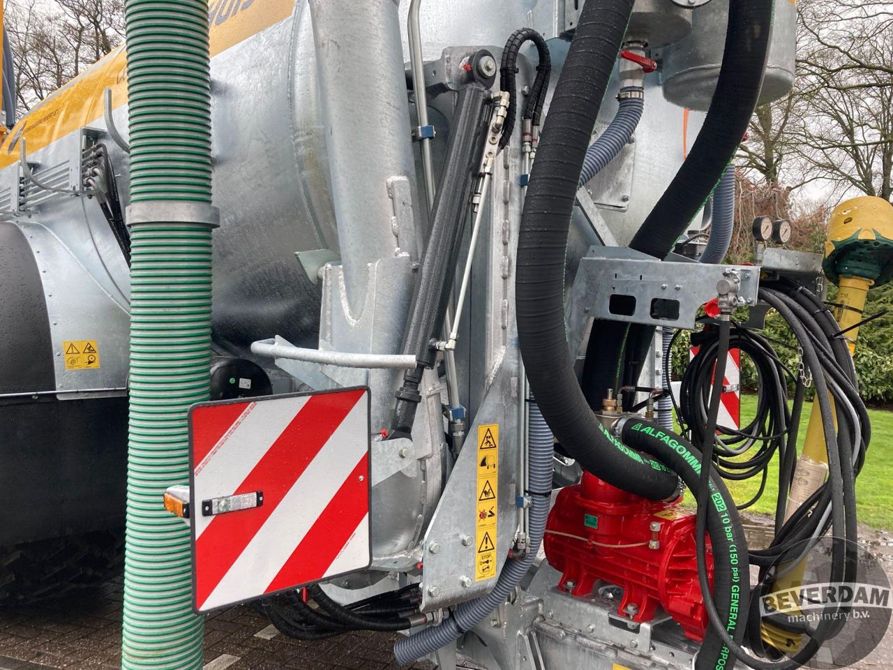 Veennhuis Profiline 12500 - TE HUUR