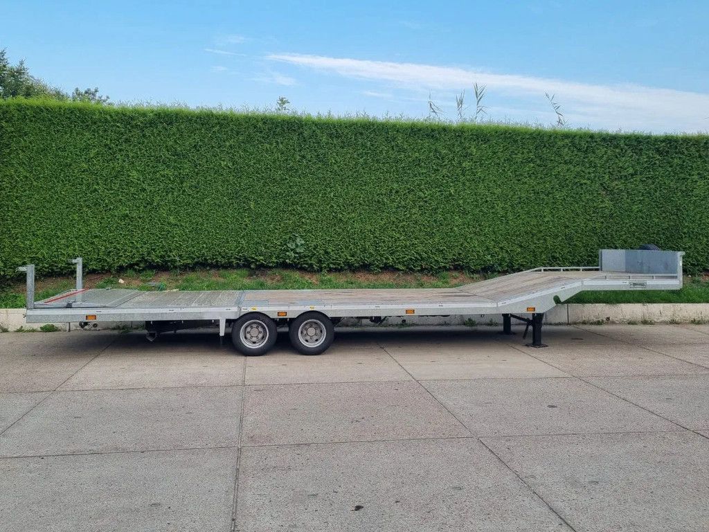 Veldhuizen 8,0-tons Semi-dieplader oplegger 9,5 m.