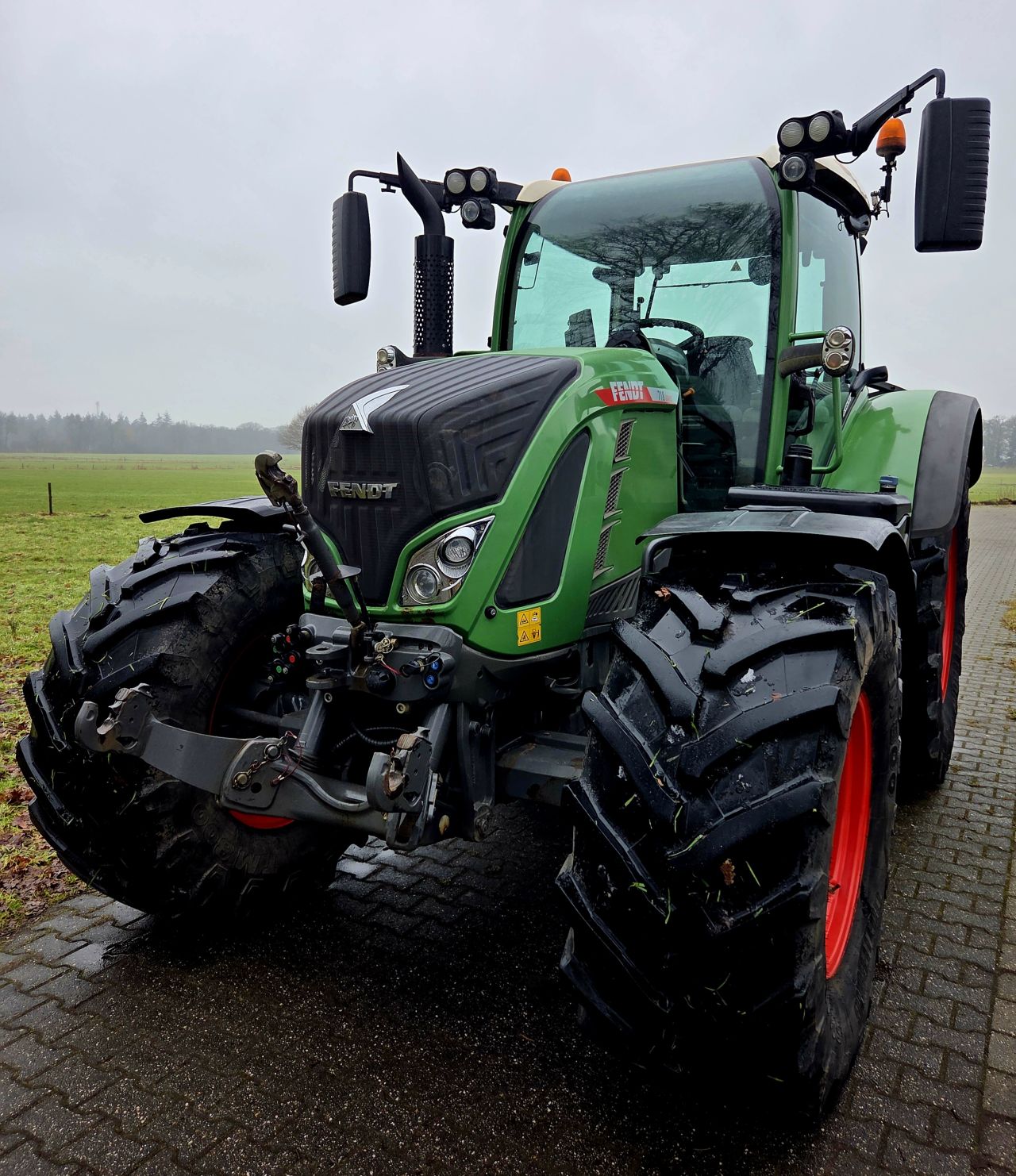 Fendt 718 vario profi