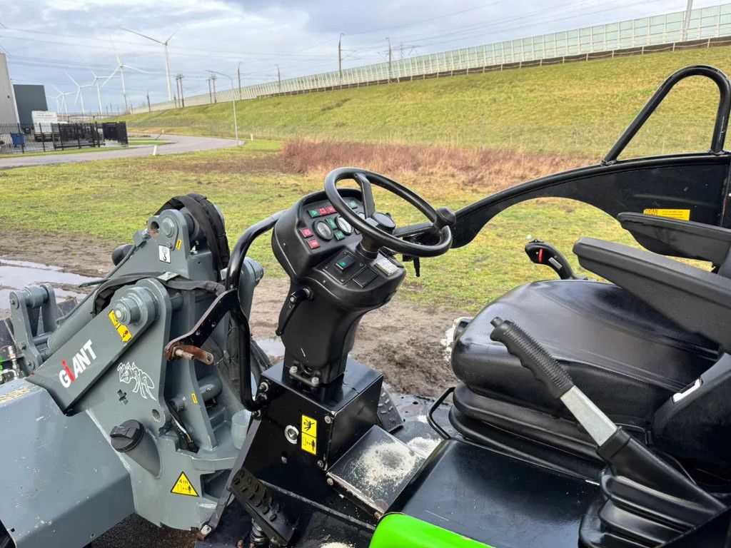 Giant G2500 X-tra HD