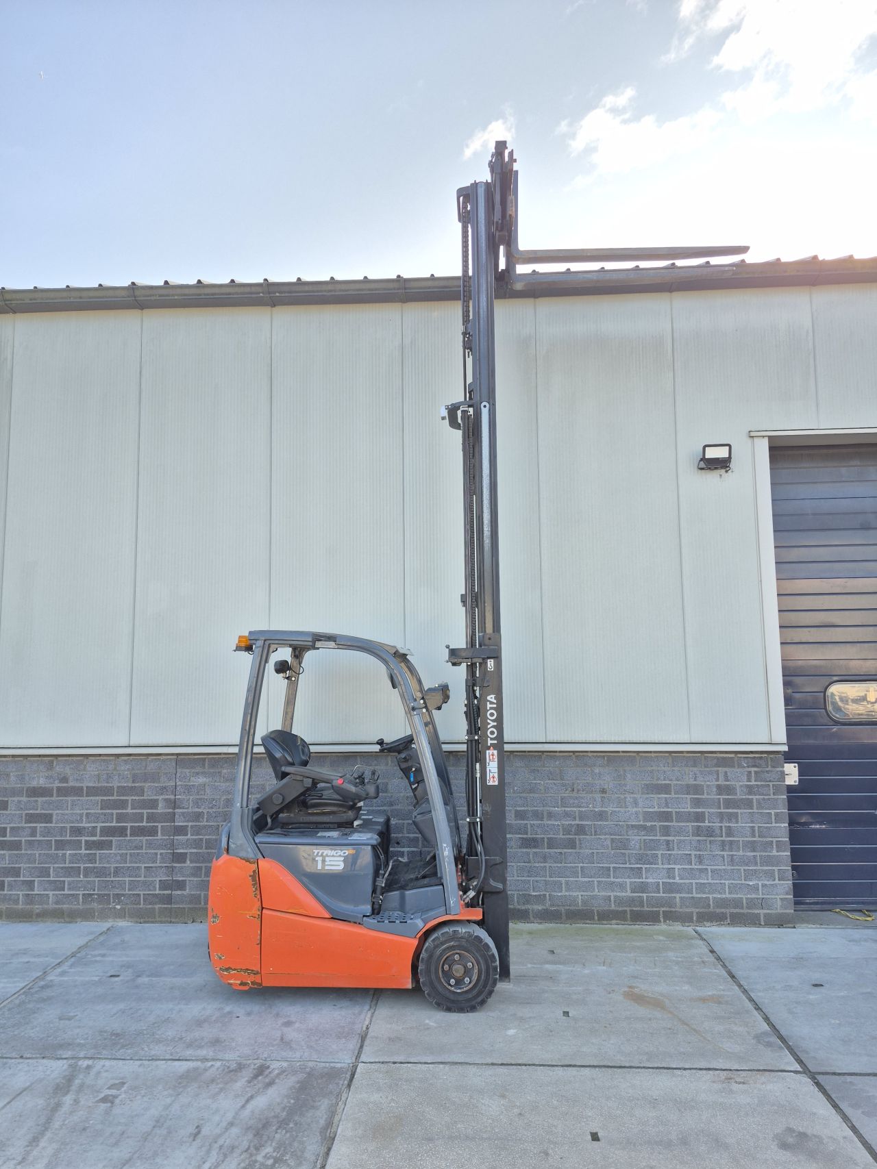 Toyota 8FBET15 triplex sideshift 6381 uur bj 2013