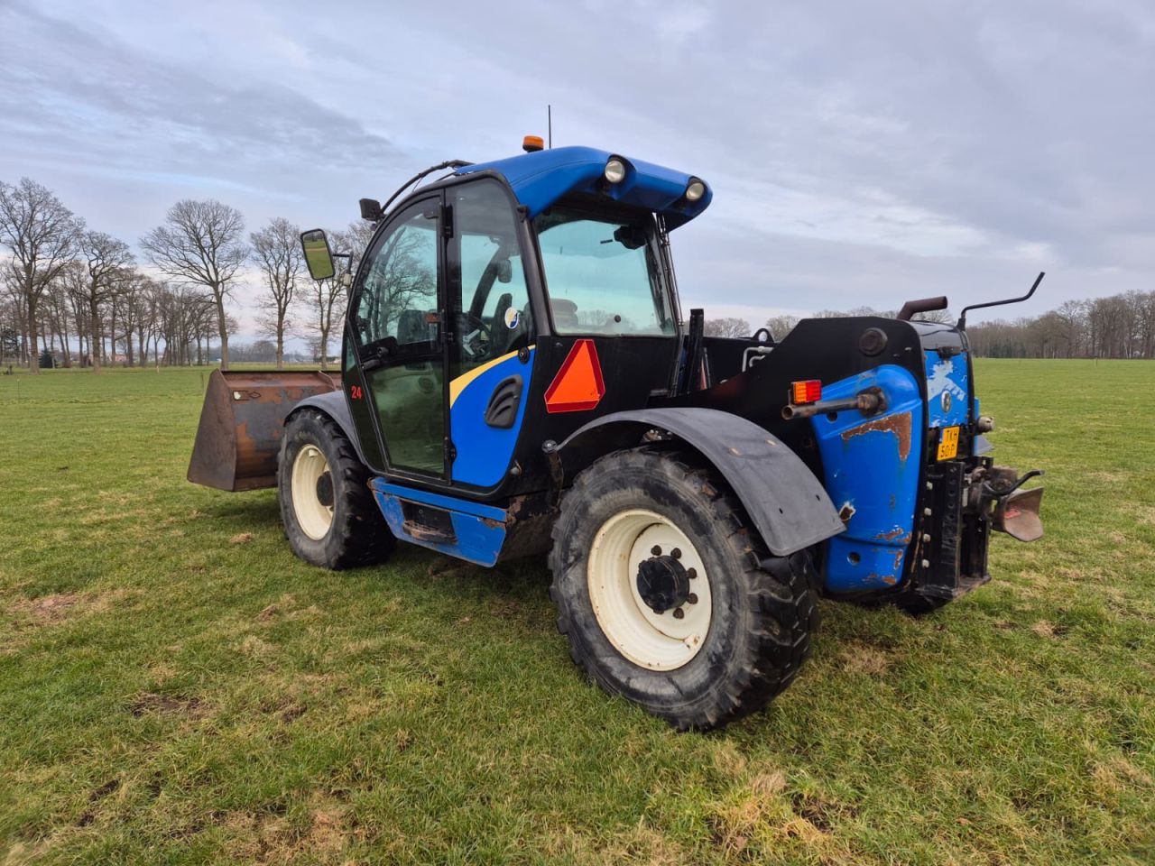 New Holland LM 5040 verreiker
