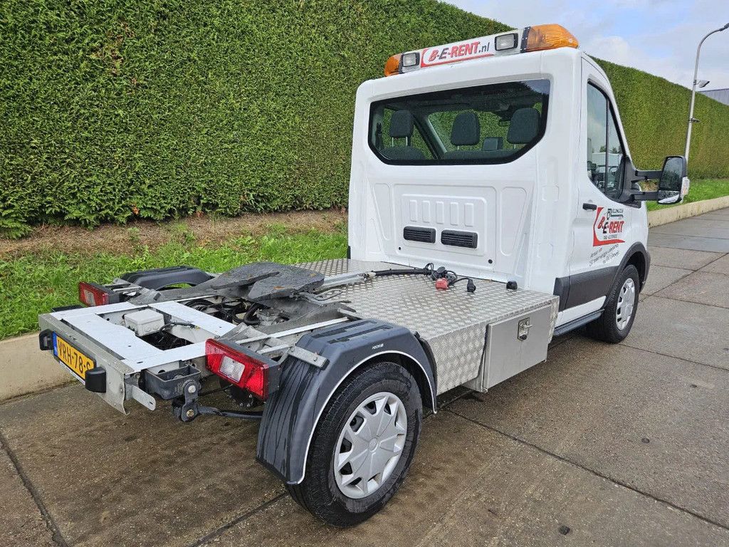 Ford Transit 35-17 B-E trekker