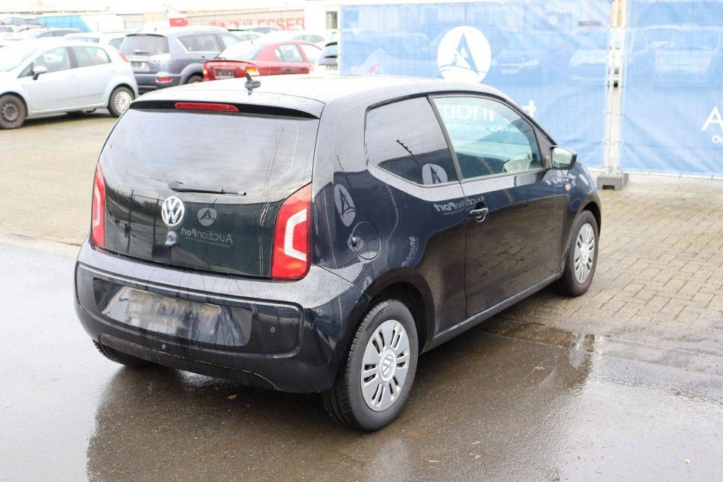 Passenger car Volkswagen Up Petrol 75 hp 2011 (Margin)