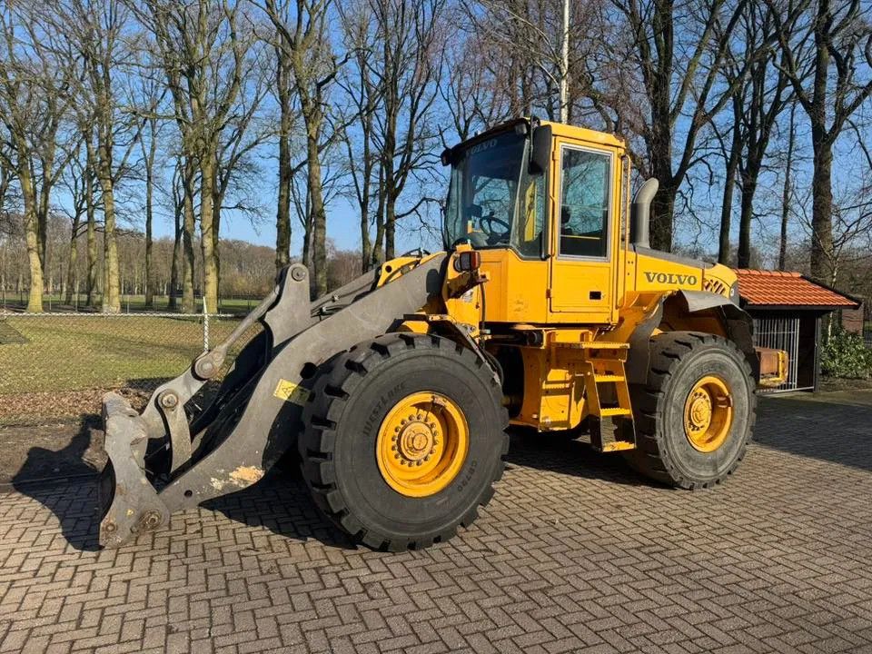 Volvo L70E Loader shovel