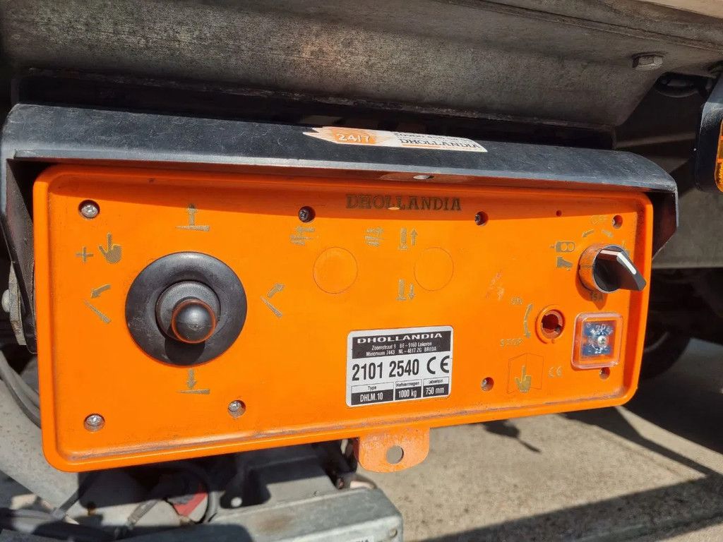 Veldhuizen 7,4-tons Gesloten oplegger 7,5 m.