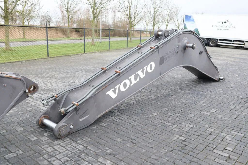 Volvo EC 300 E | BOOM + STICK | GOOD CONDITION