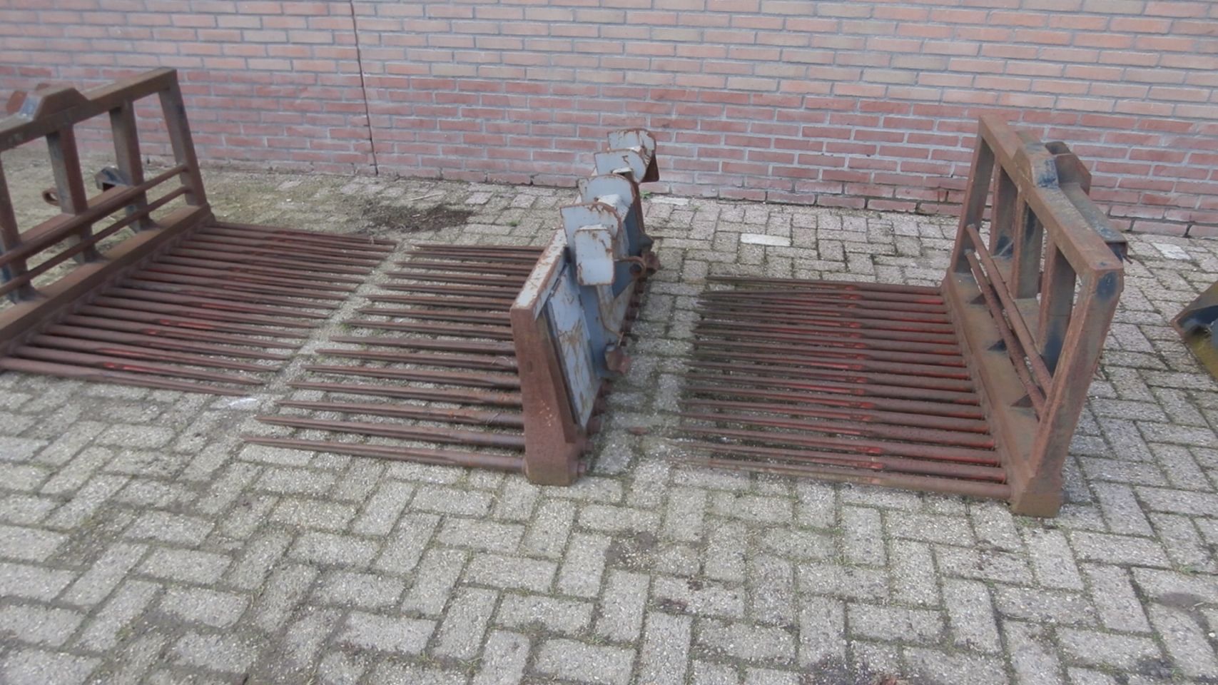 Tegelrieken,puinbak, Jip, sneeuwschuif, Schaffer,Thaler,stropr