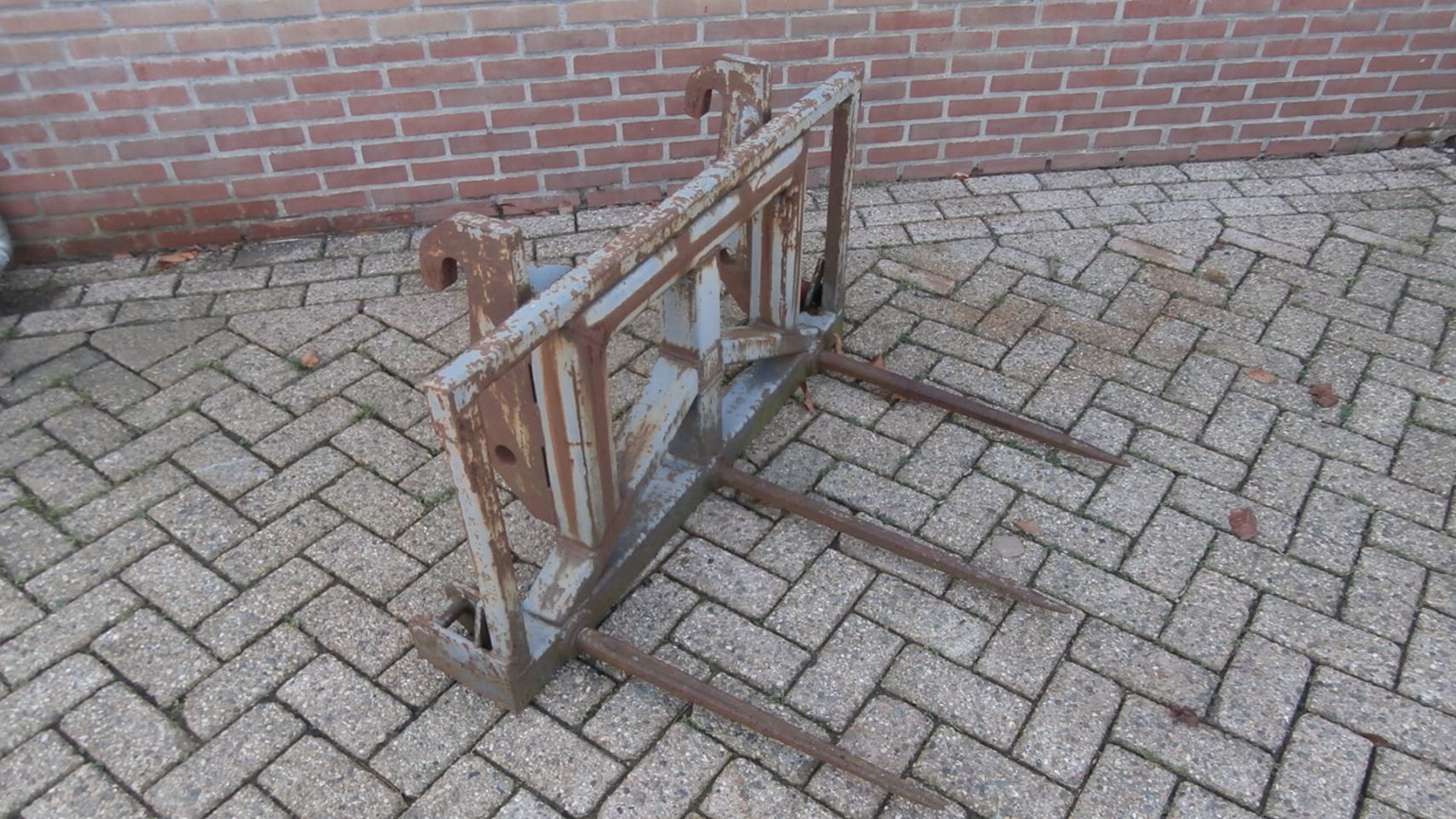 Tegelrieken,puinbak, Jip, sneeuwschuif, Schaffer,Thaler,stropr