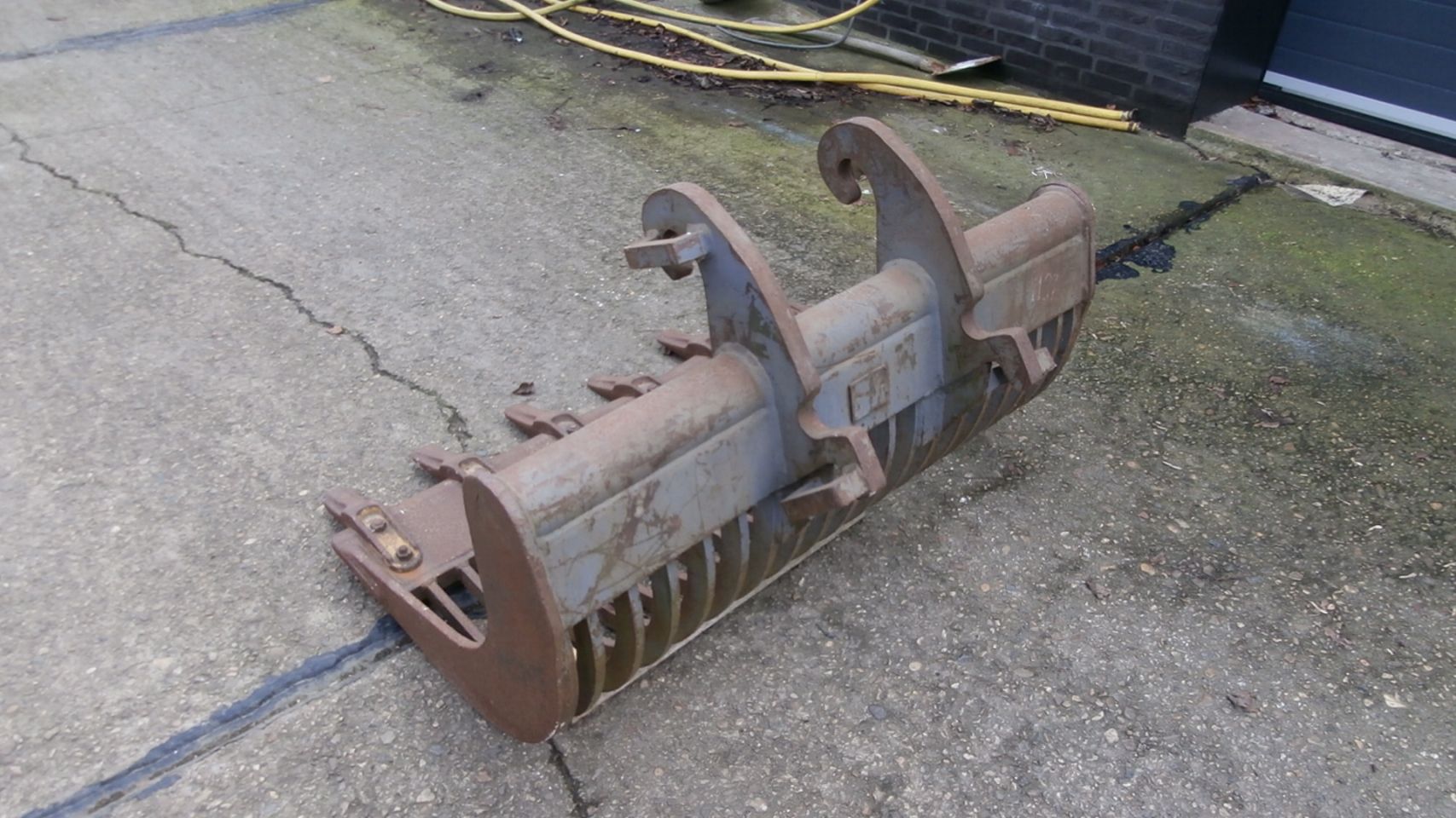 Div puinbakken CW 10, Breedte 80-100-120 cm hoog 65-75