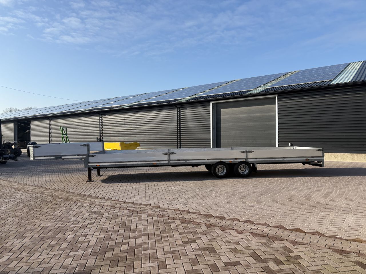 Be oplegger Veldhuizen semi dieplader BREED 240 CM 9.7 ton (2018