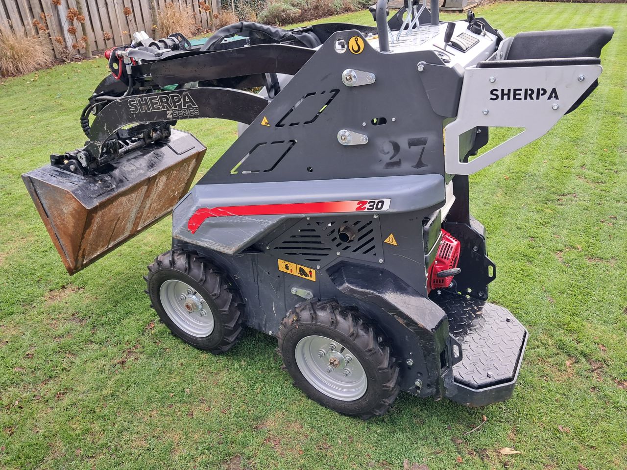 Sherpa Z30 / Bj 2025 / Nieuw model / Skidster / Giant / Honda