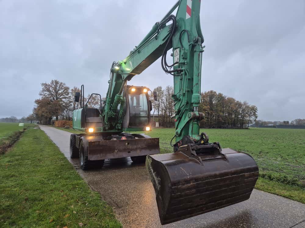 Hitachi ZX 130 W Mobiele graafmachine