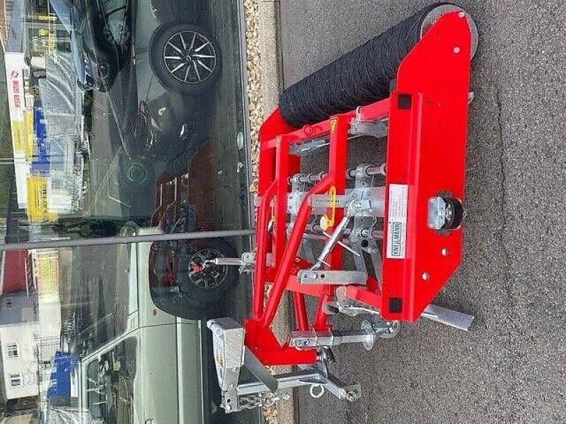 Reitbahnplaner Typ pert 4  Schleppe