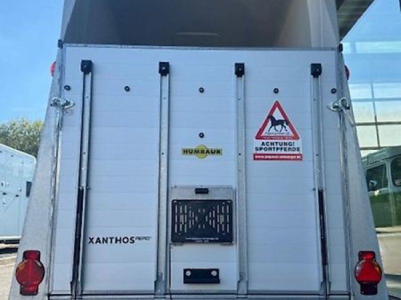 Humbaur Xanthos Aero 2 Pferde 2,4t. ALU Erstzul. 2025 TOP