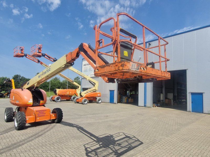 JLG EC600SJP