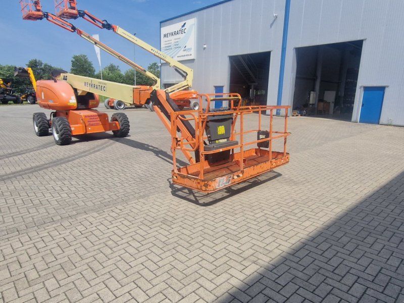 JLG EC600SJP