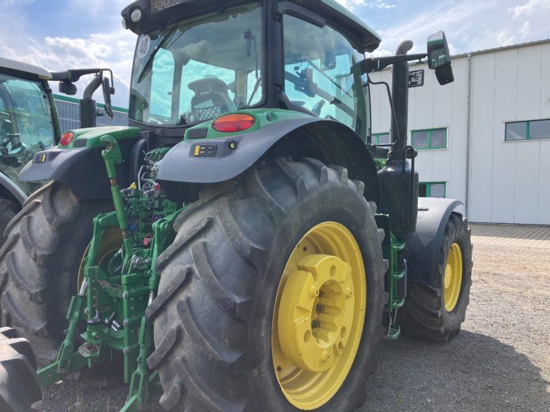 John Deere 6175R mit FKH/ FZW/ CommandPro