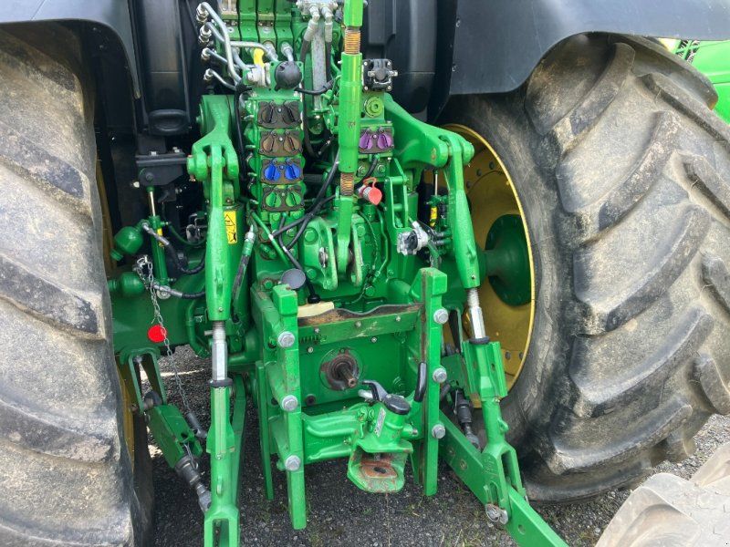 John Deere 6175R mit FKH/ FZW/ CommandPro