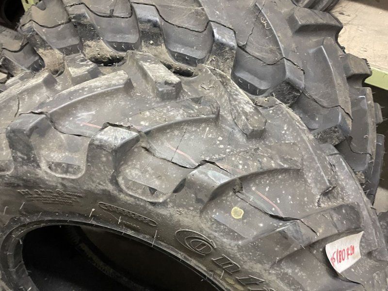 Continental 275/80R20