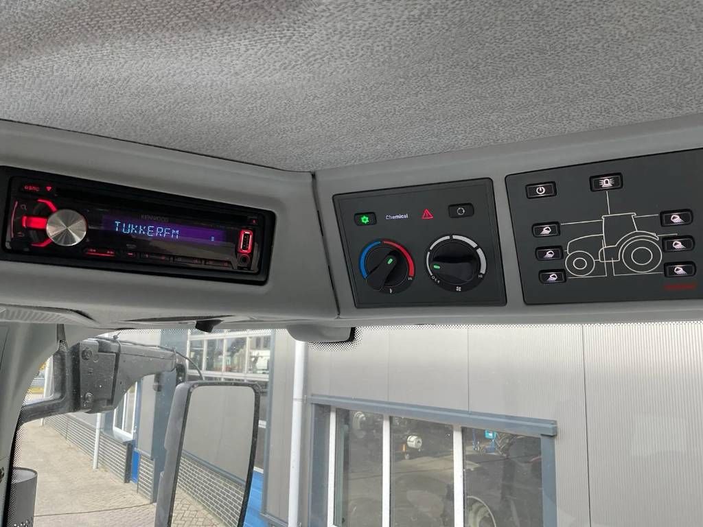 CLAAS Arion 630 Cmatic