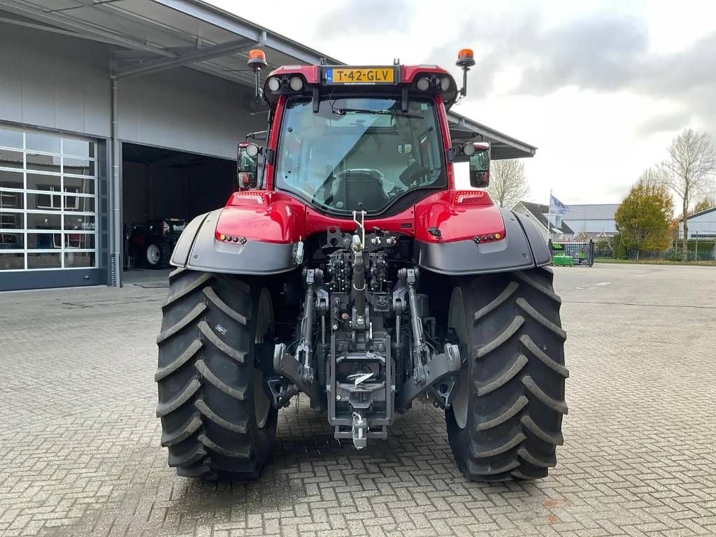 Valtra Q225 ACTIE!