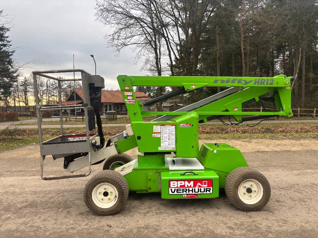 Niftylift HR 12 NDE knikarmhoogwerker 12m nifty hoogwerker