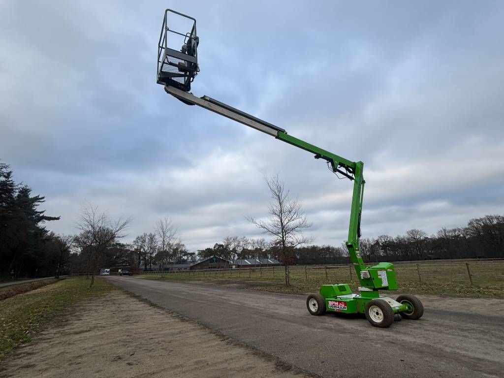 Niftylift HR 12 NDE knikarmhoogwerker 12m nifty hoogwerker