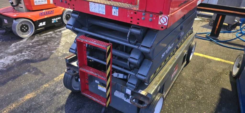 SkyJack SJ 4632 12m schaarlift sj4632 skyjack 4632