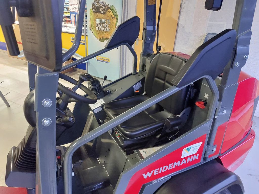 Weidemann 1260 LP Shovel