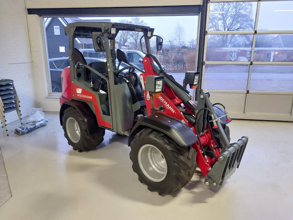 Weidemann 1260 LP Shovel