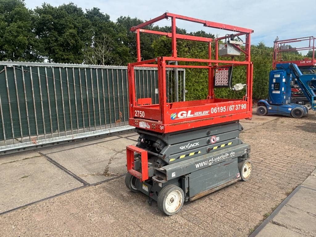 SkyJack SJ3219 schaarhoogwerker 8m hoogwerker